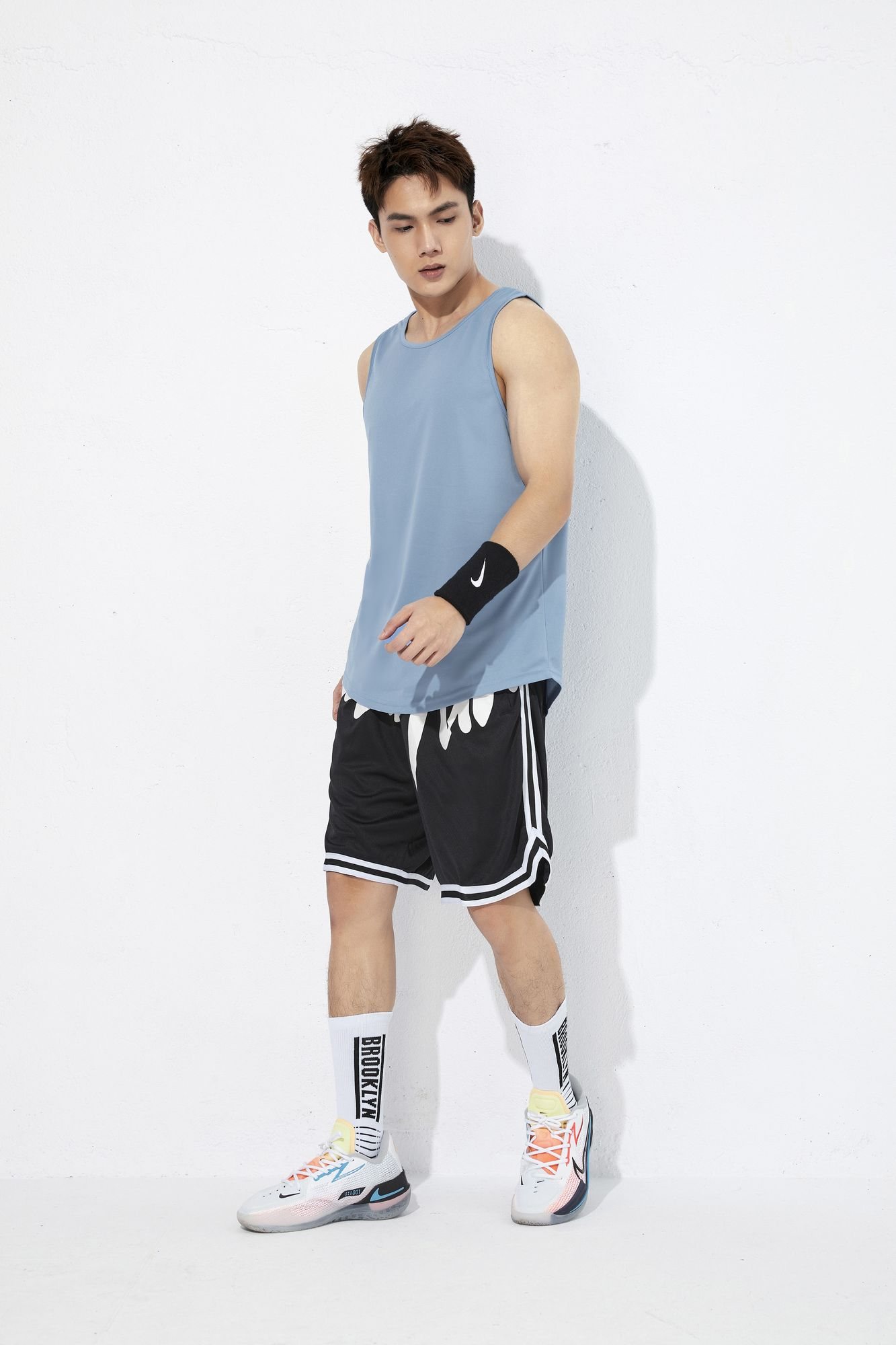 GY83608 wear reference three