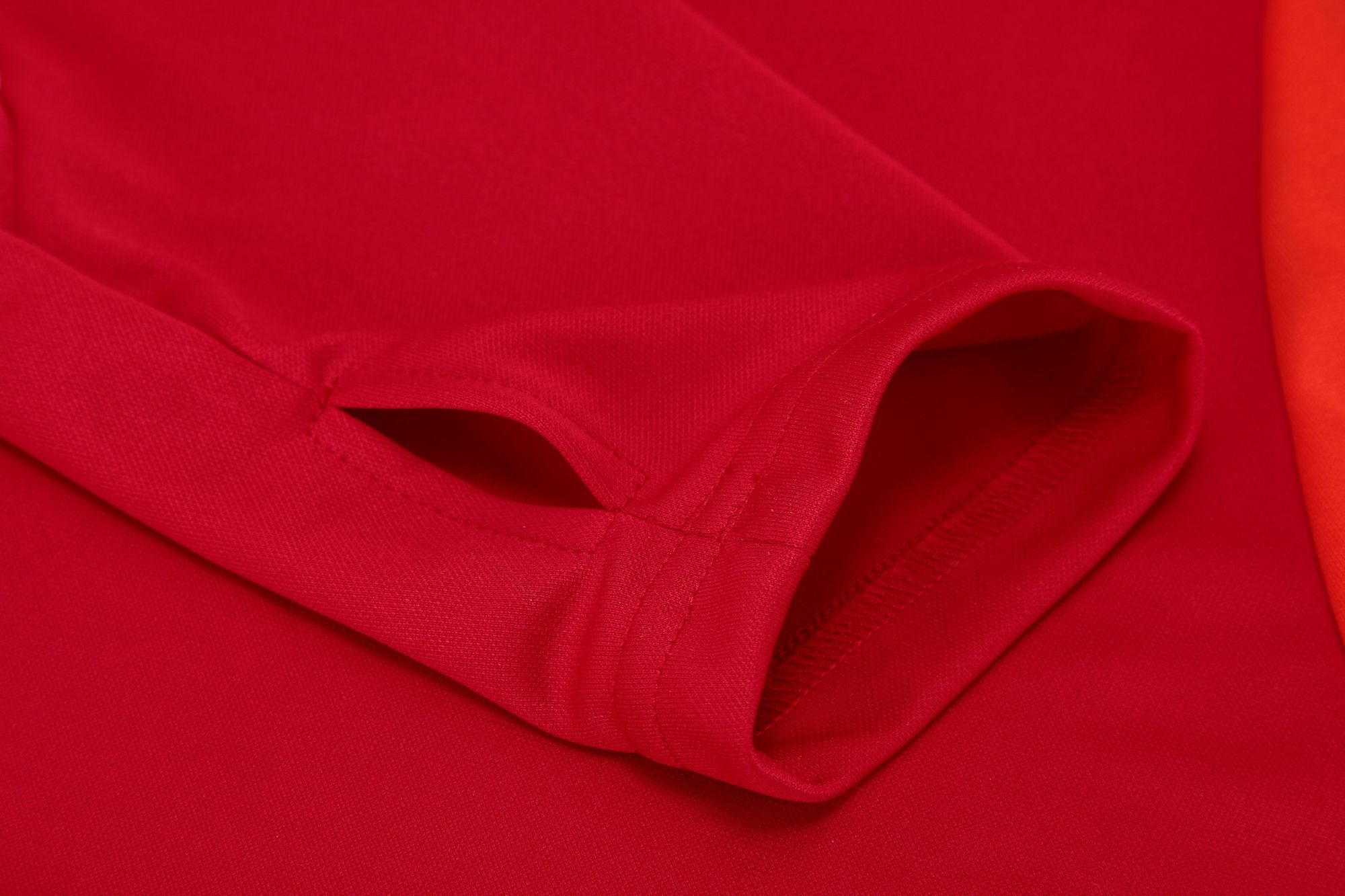 Color-Block Half-Zip Training Layer detail 3
