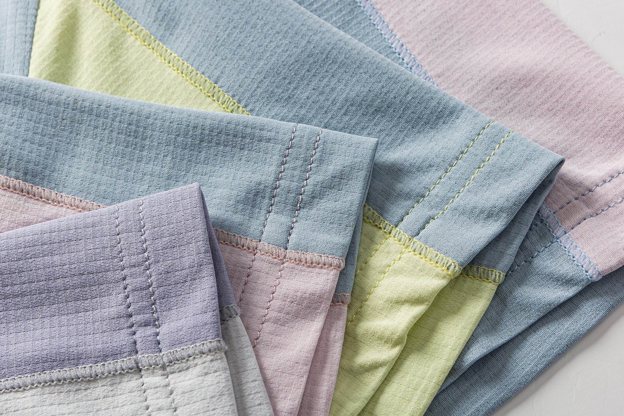 Women's crew neck and color-block shoulder