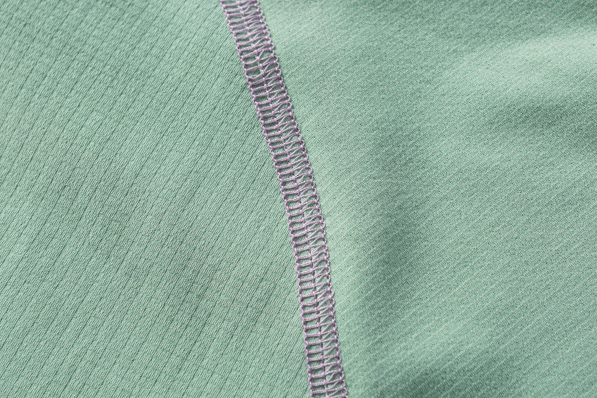 Sleeve and hem finishing