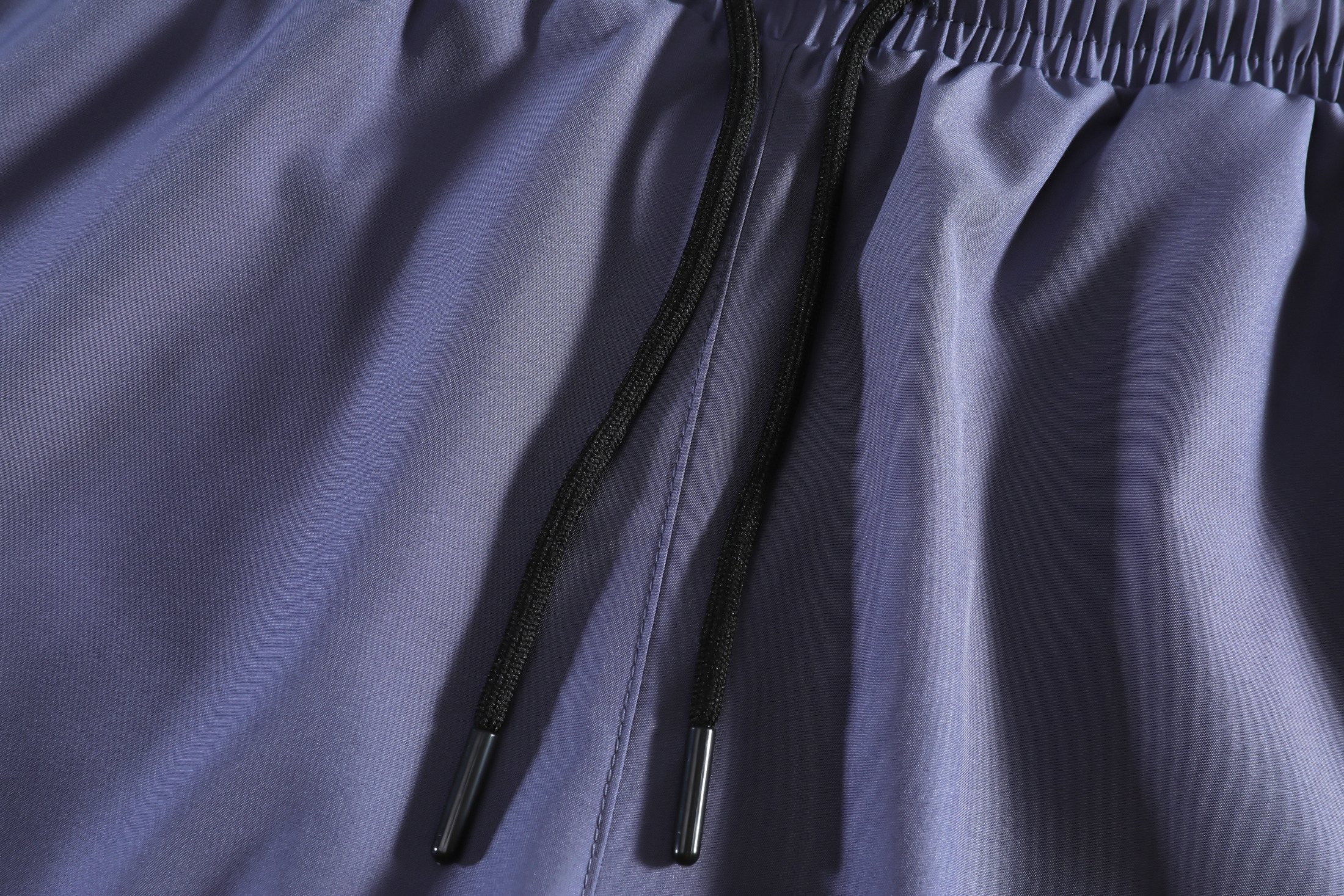 High-stretch nylon outer and quick-dry inner liner