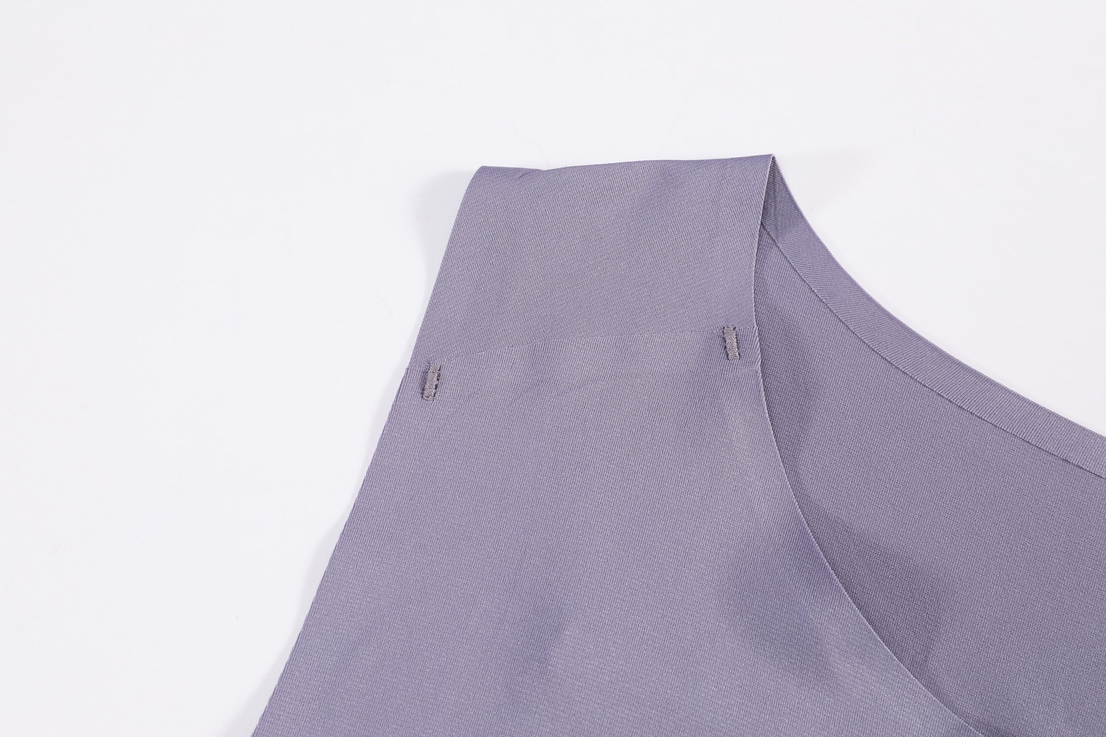 90 g moisture-wicking performance fabric