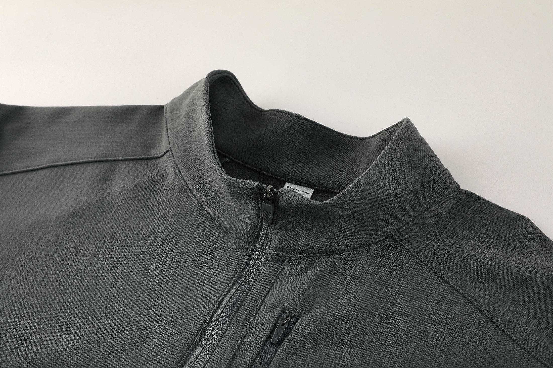 220 gsm fleece-lined performance fabric