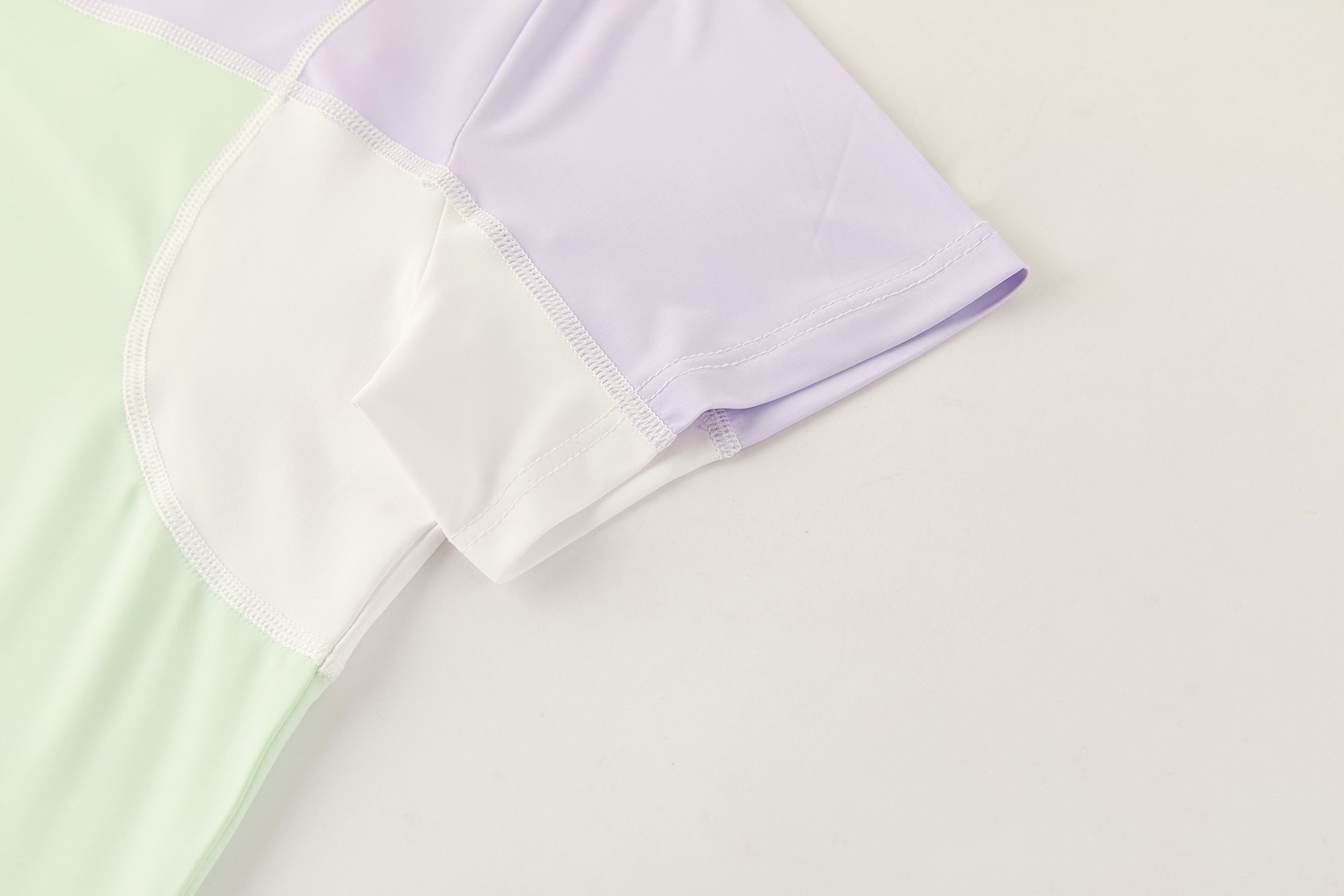 Cooling stretch performance fabric