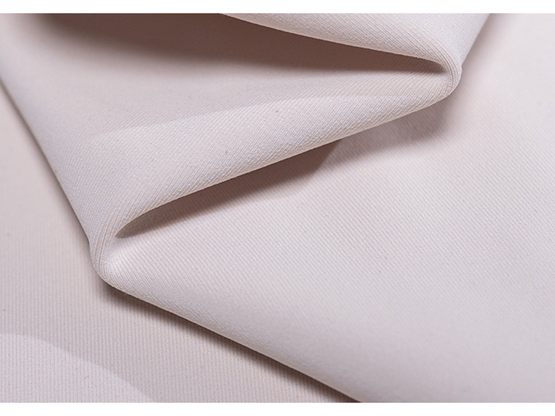 QH88120 chest pocket detail