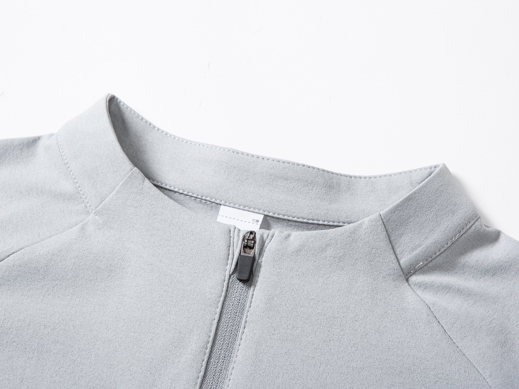 half-zip stand collar