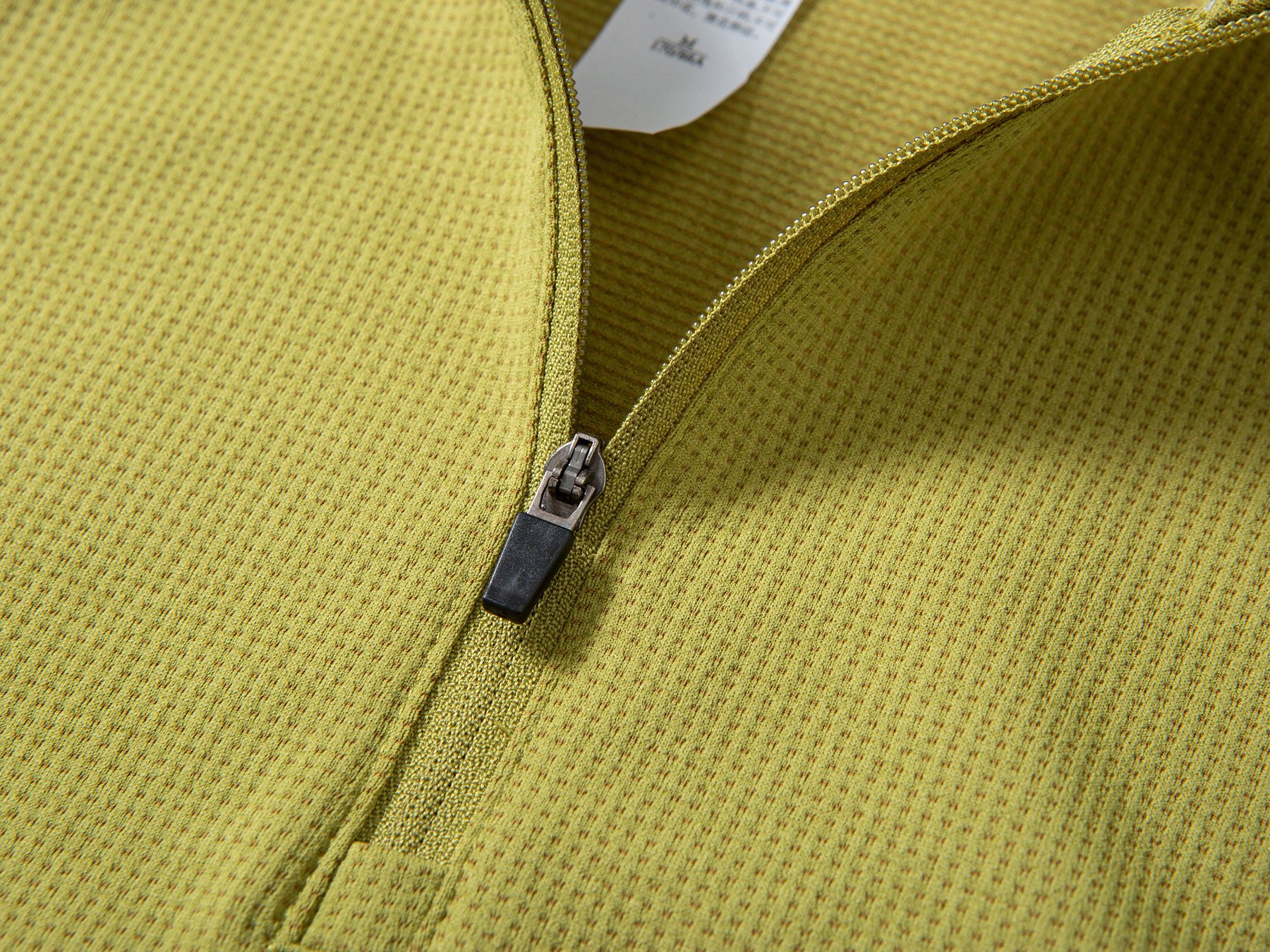grid-knit quick-dry fabric