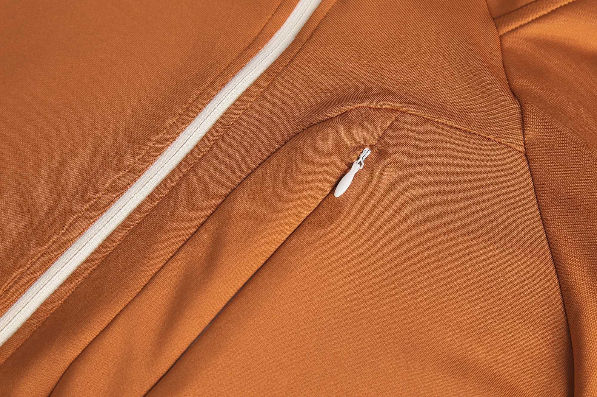 Outdoor Half-Zip Running Layer detail 3
