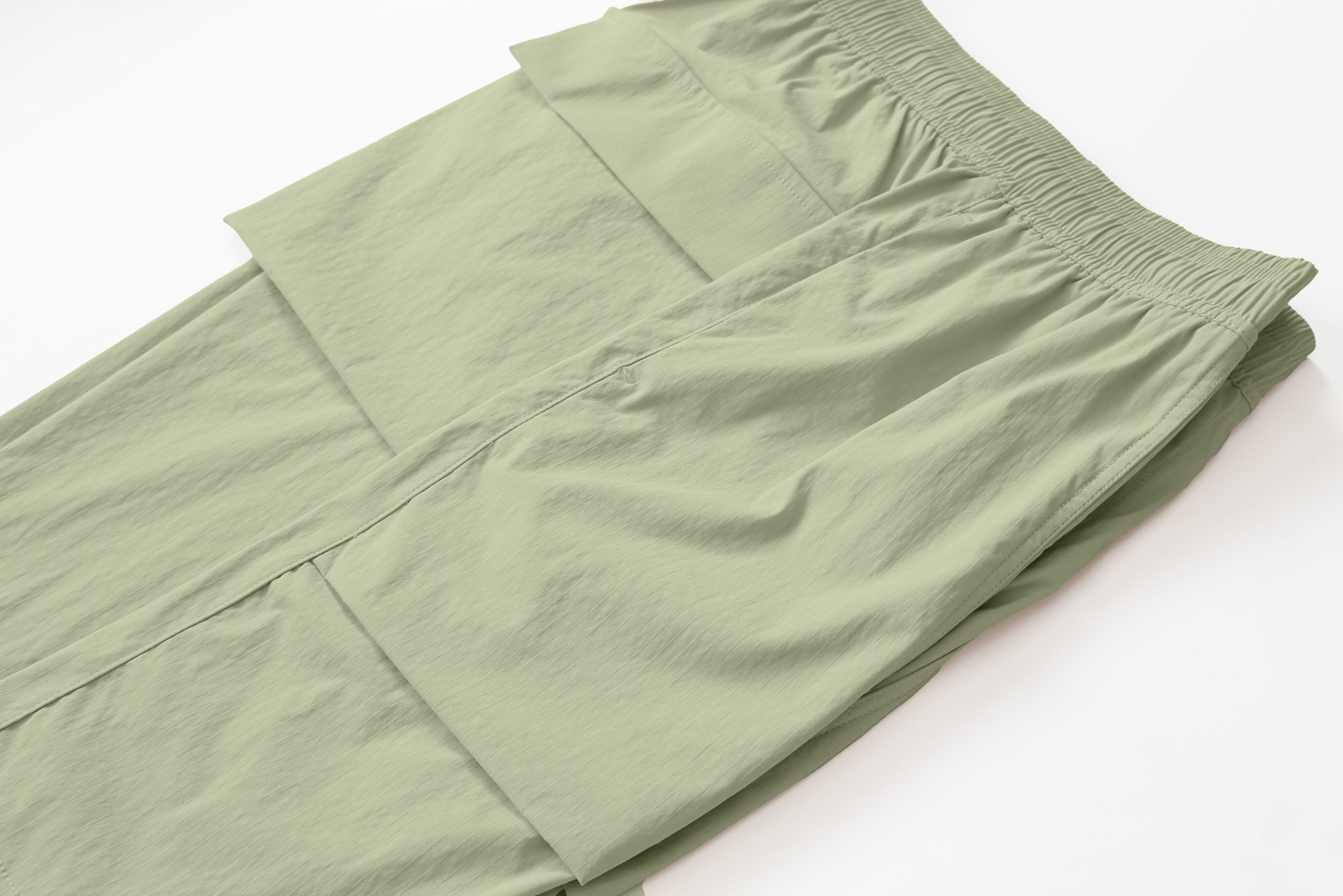 Waistband and pocket construction